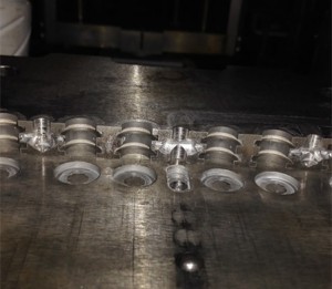 模具上的結(jié)垢 模具上的結(jié)垢